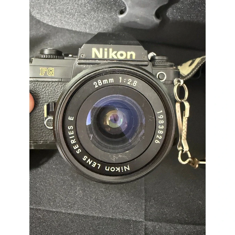 Nikon FG 35mm SLR Camera 28mm f2.8 Lens Disney‎ Mickey Strap Canon Bag Bundle